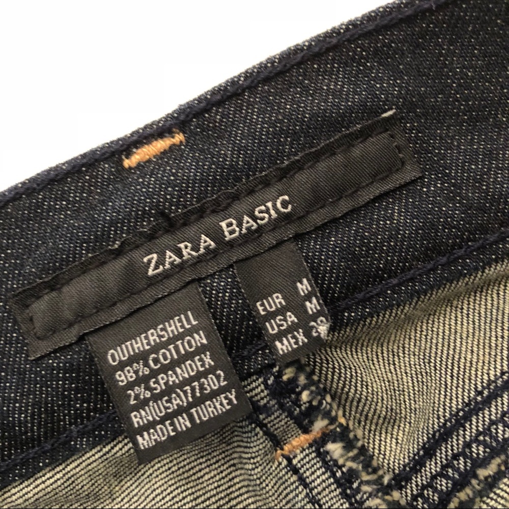 ⭐️🆕[Zara] Dark Denim Pencil skirt Gold Belt - Picture 4 of 5